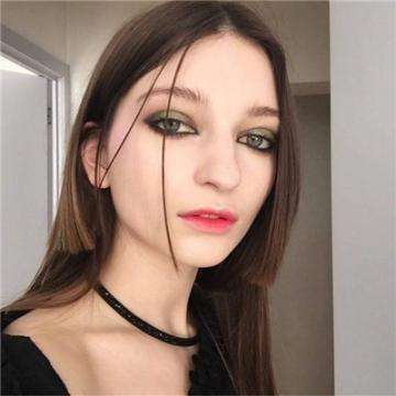 战斗女子高校中文版下载